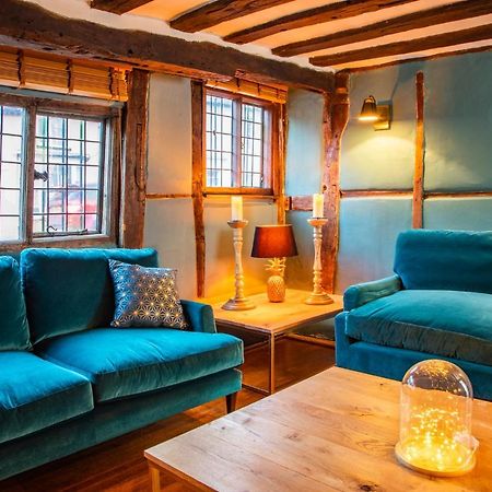 Villa 3 Masons Court The Oldest House In Stratford Upon Avon, Warwickshire. Extérieur photo