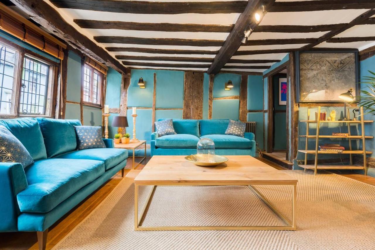 Villa 3 Masons Court The Oldest House In Stratford Upon Avon, Warwickshire. Extérieur photo
